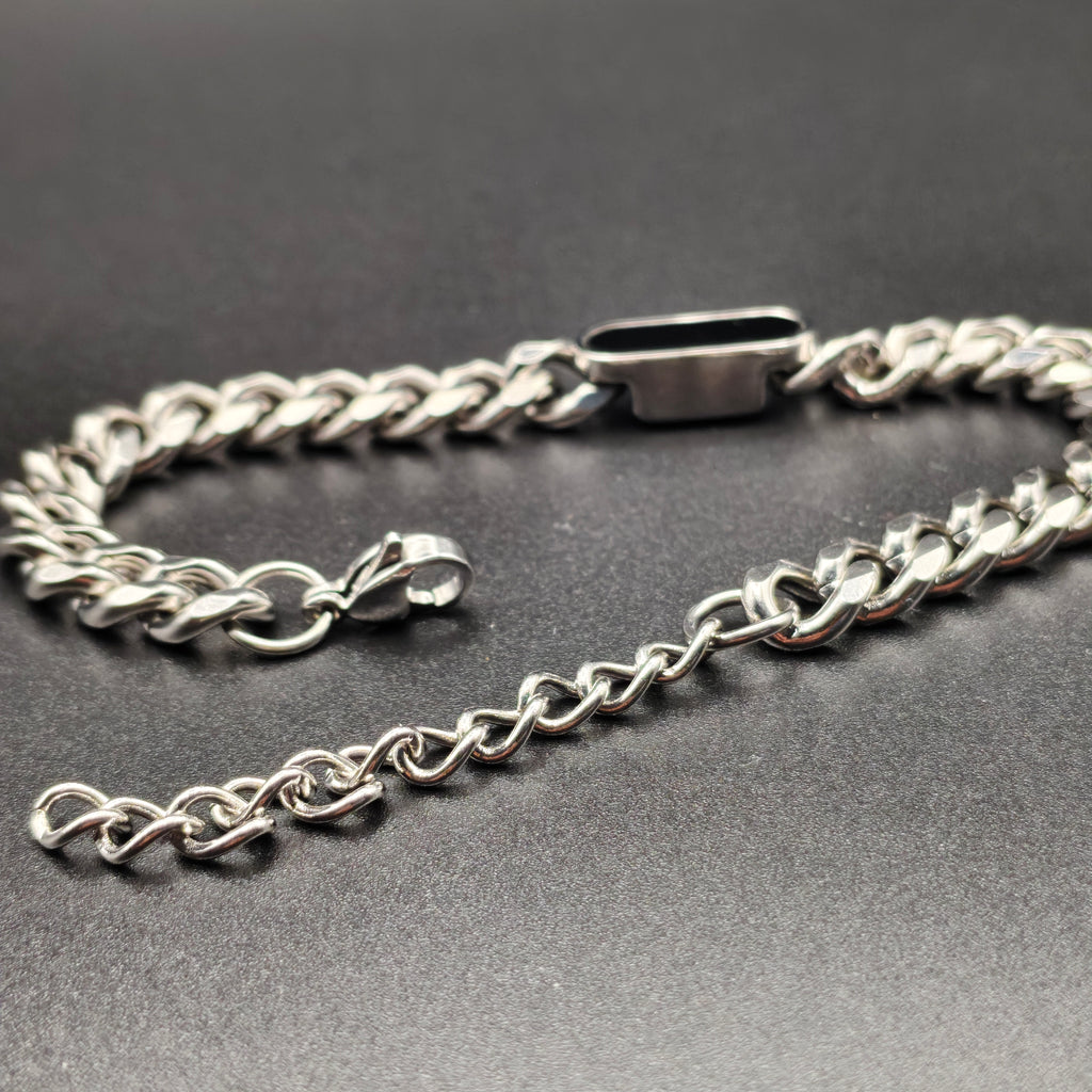 Noir Bar Bracelet