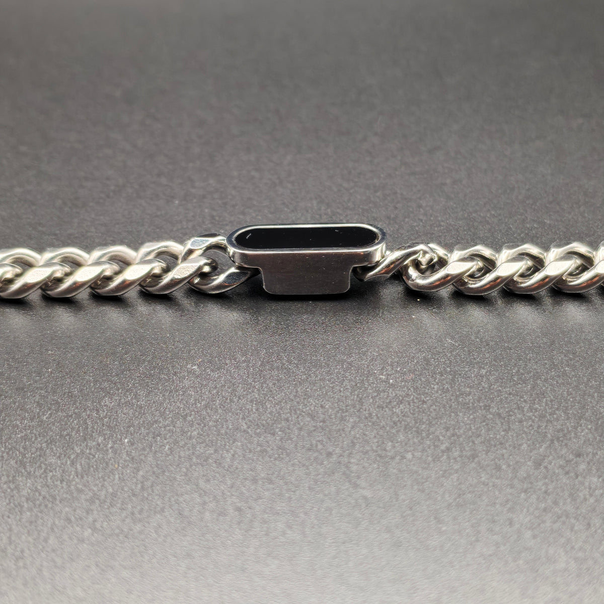 Noir Bar Bracelet
