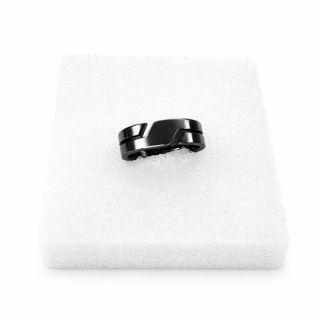 Phantom Cut Ring